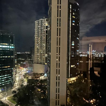 Spacious Bgc 2 Bedroom With A View Manila Luaran gambar
