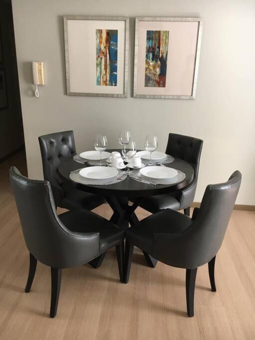 Spacious Bgc 2 Bedroom With A View Manila Luaran gambar